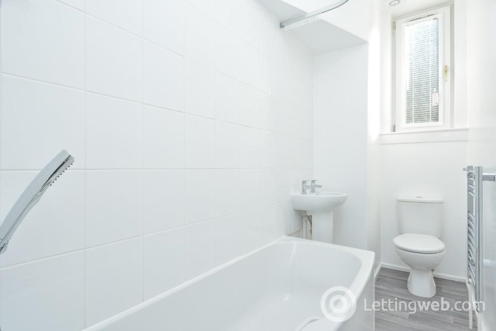 Property to rent in Dundee, Edinburgh, EH11