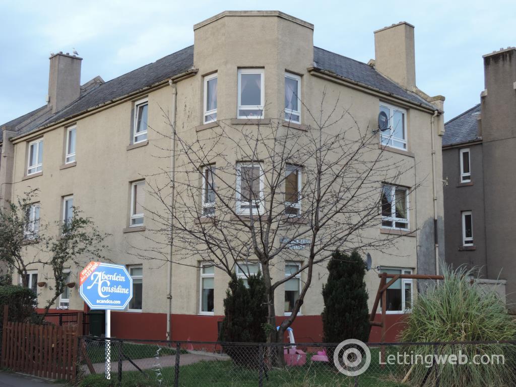 Property to rent in Royston Mains Road, Edinburgh, EH5