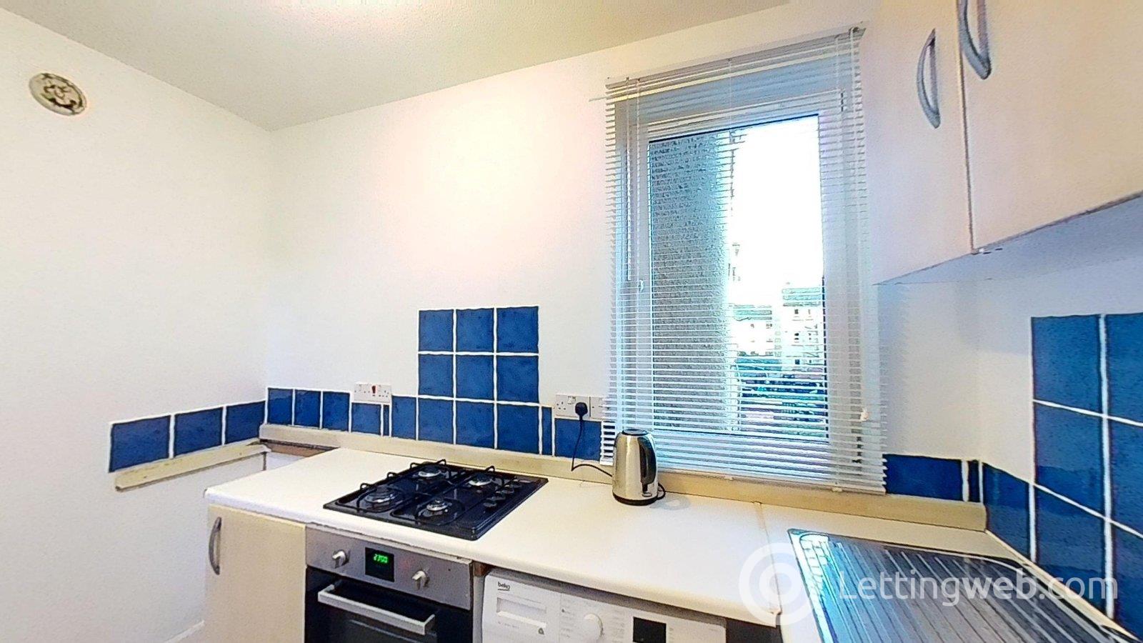 Property to rent in Royston Mains Road, Edinburgh, EH5