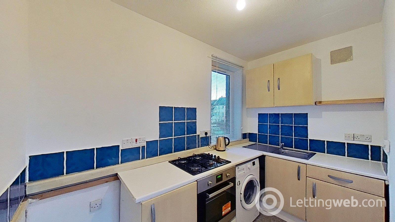 Property to rent in Royston Mains Road, Edinburgh, EH5