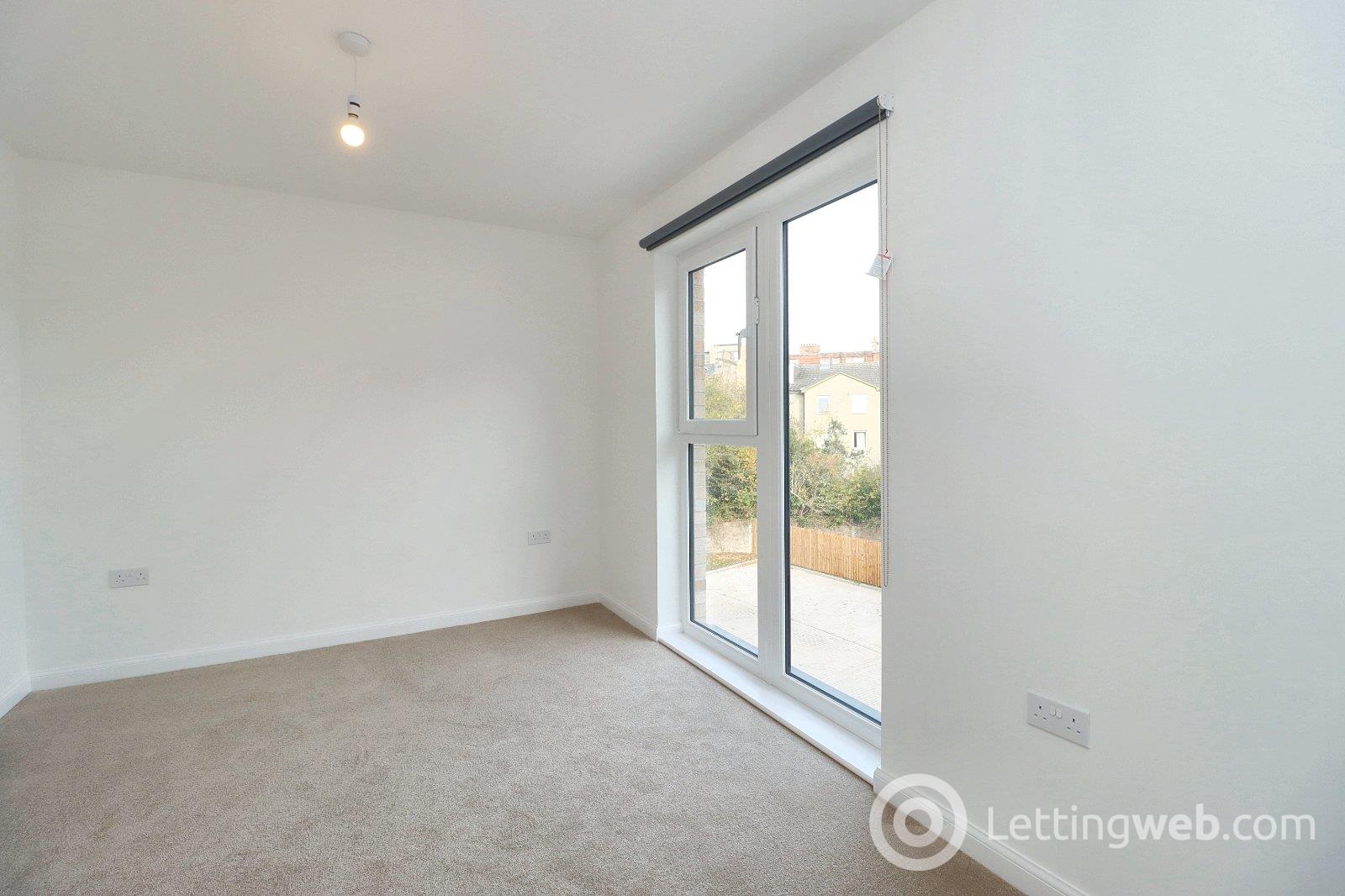 Property to rent in Kilpatrick Bow, Edinburgh, Midlothian, EH6