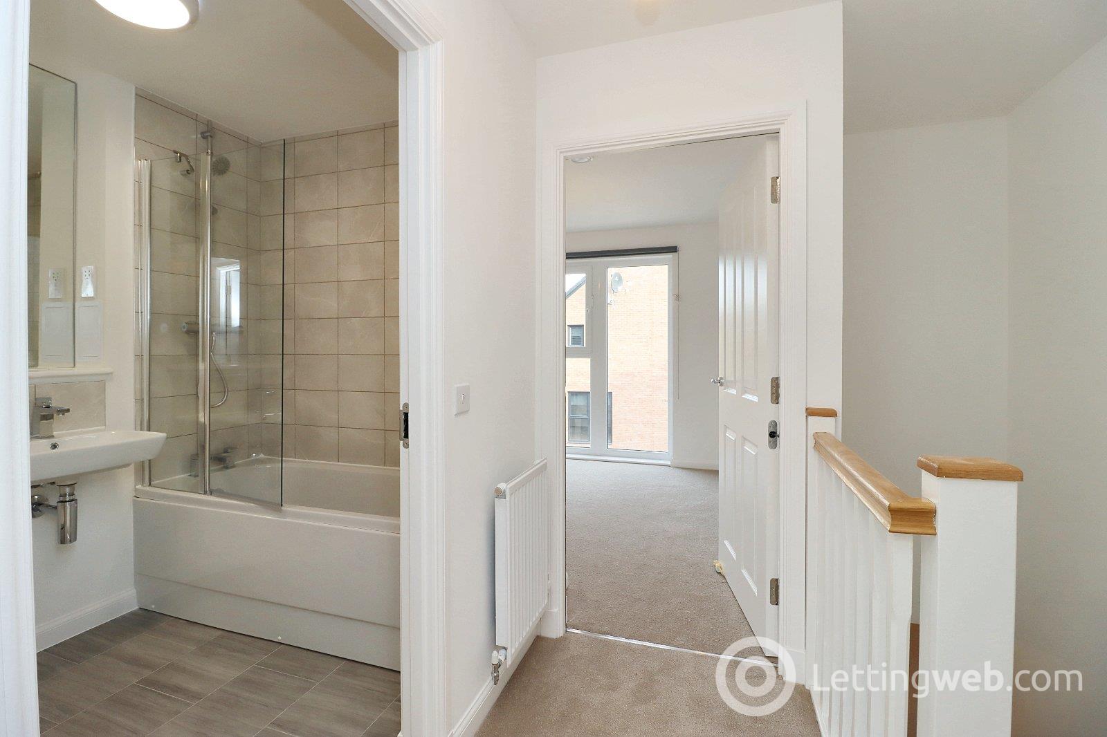 Property to rent in Kilpatrick Bow, Edinburgh, Midlothian, EH6