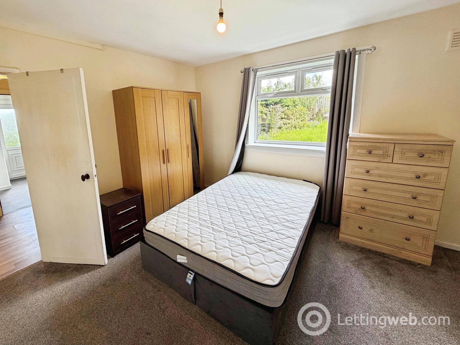 Property to rent in Gilmerton Dykes Drive, Edinburgh, EH17