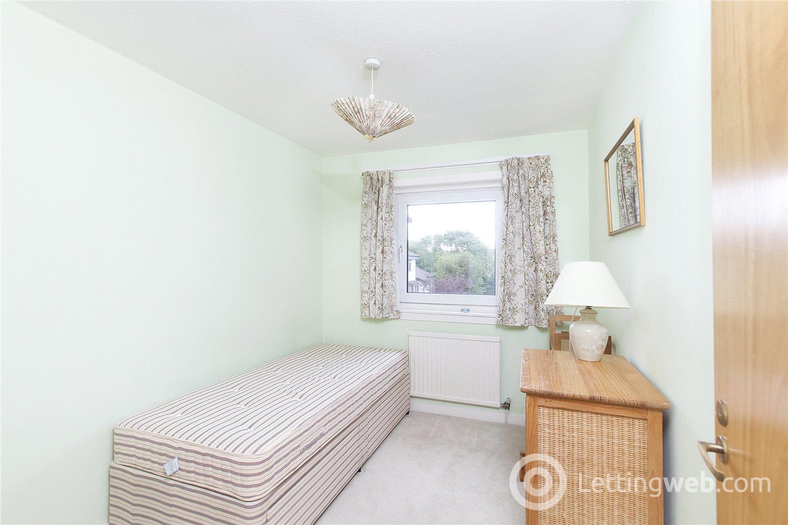 Property to rent in Myreside Court, Edinburgh, EH10
