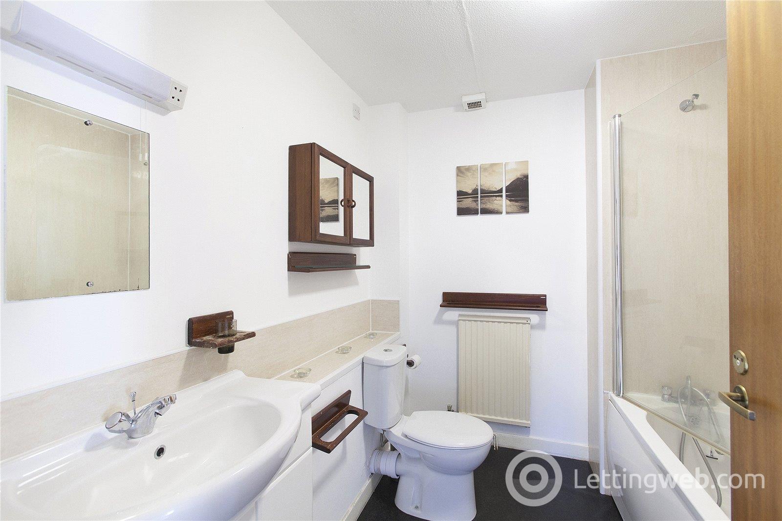 Property to rent in Myreside Court, Edinburgh, EH10