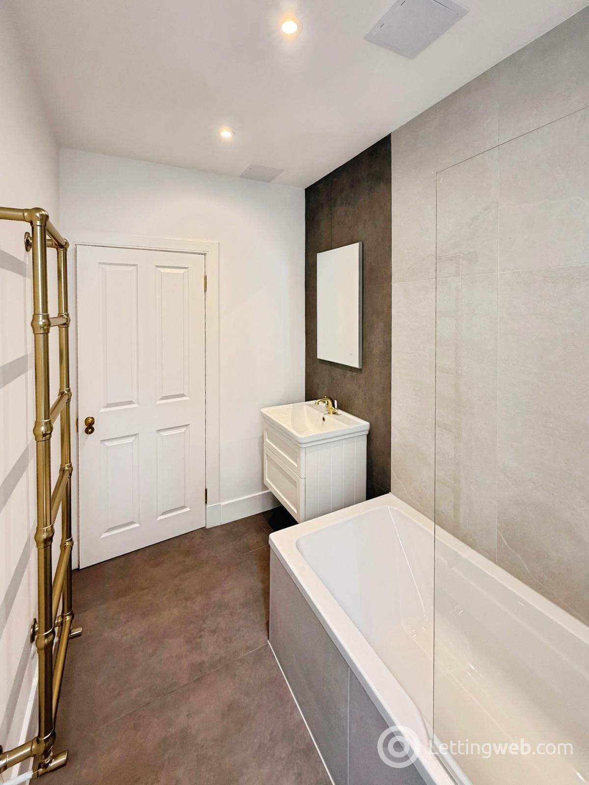 Property to rent in Palmerston Place, Edinburgh, EH12