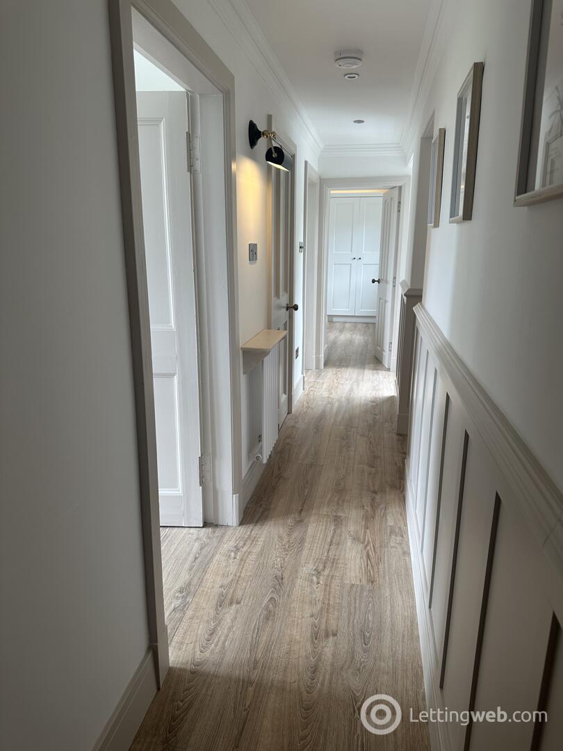 Property to rent in Duntrune, Dundee