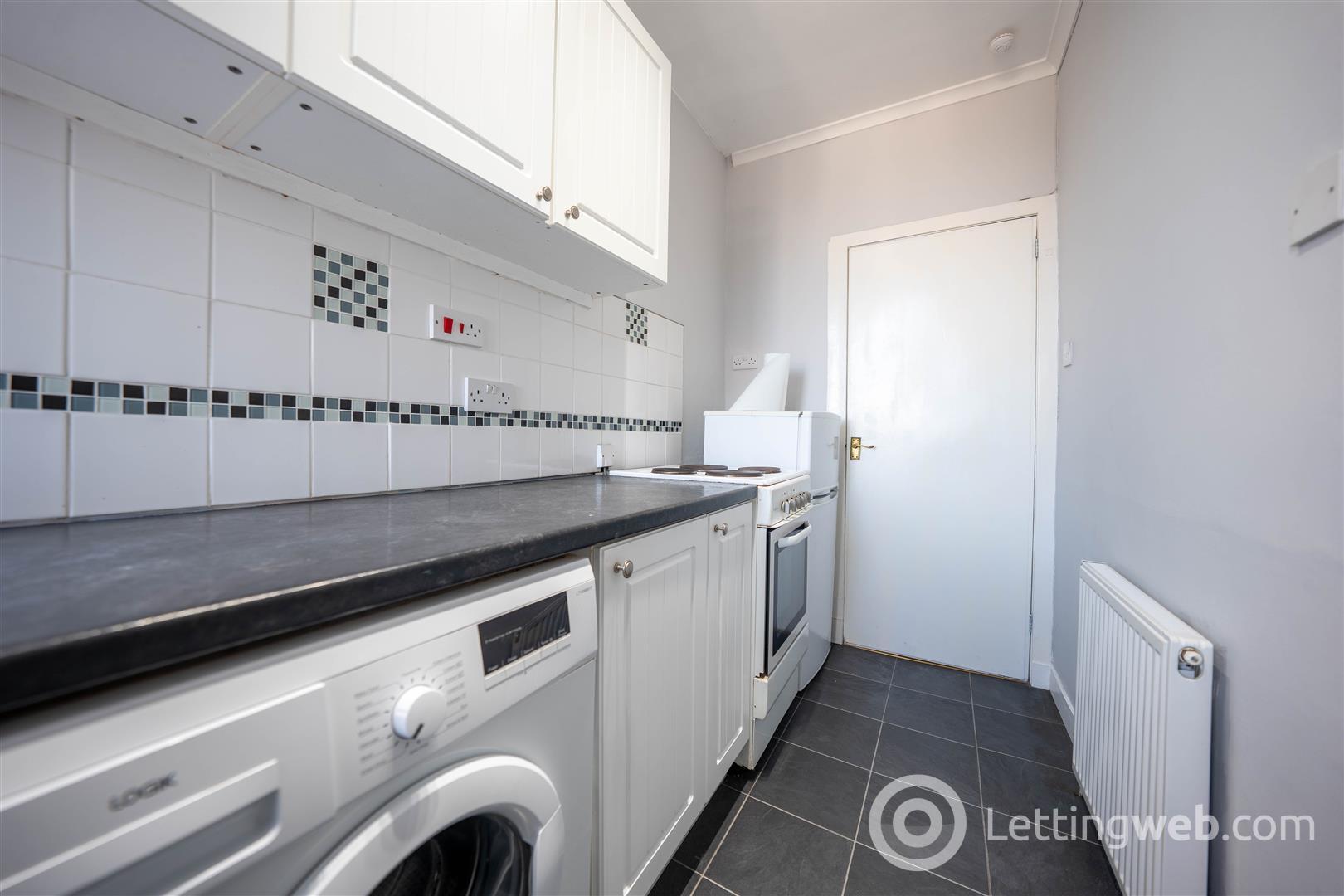 Property to rent in Strathmartine Road, Dundee