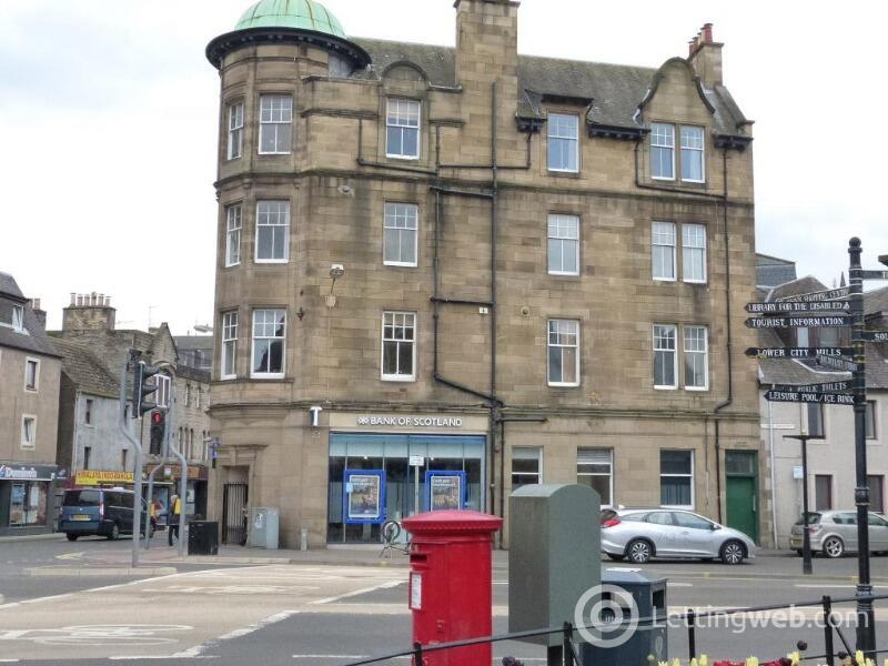 Property to rent in Canal Crescent Perth