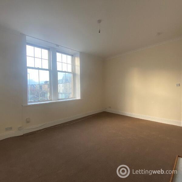 Property to rent in Canal Crescent Perth