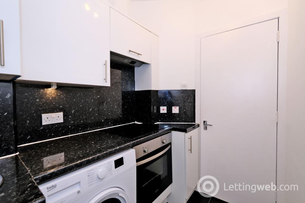 Property to rent in Holburn Road, City Centre, Aberdeen, AB10 6EX