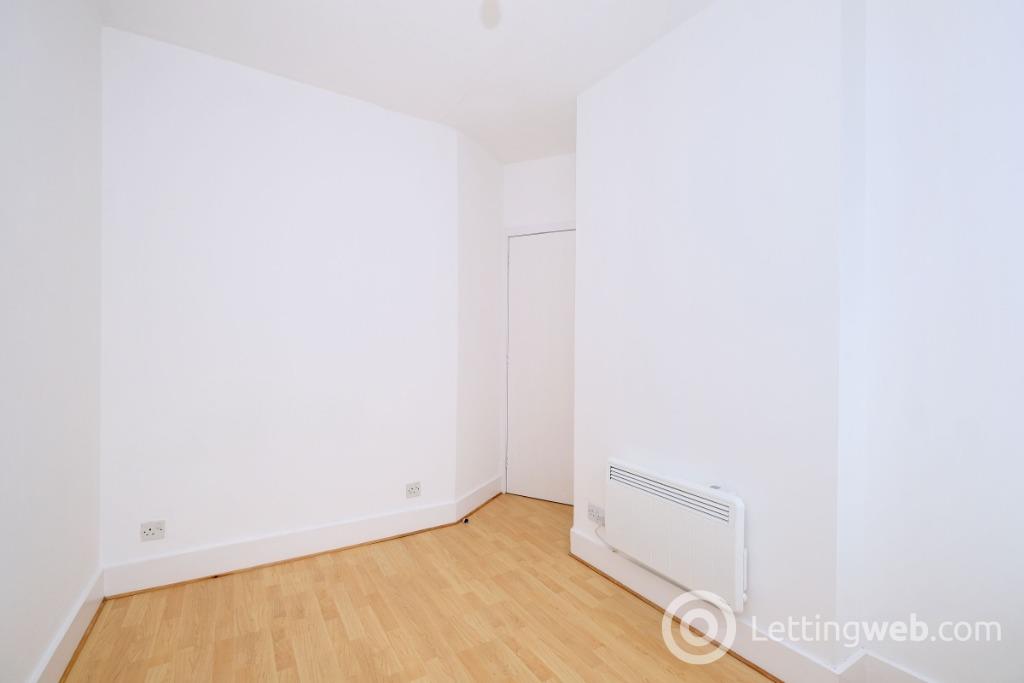 Property to rent in Holburn Road, City Centre, Aberdeen, AB10 6EX