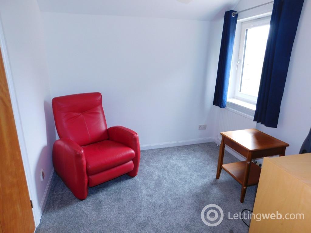 Property to rent in Whitehall Place, Rosemount, Aberdeen, AB25 2YY