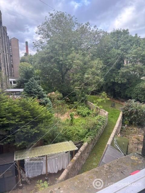 Property to rent in Croall Place