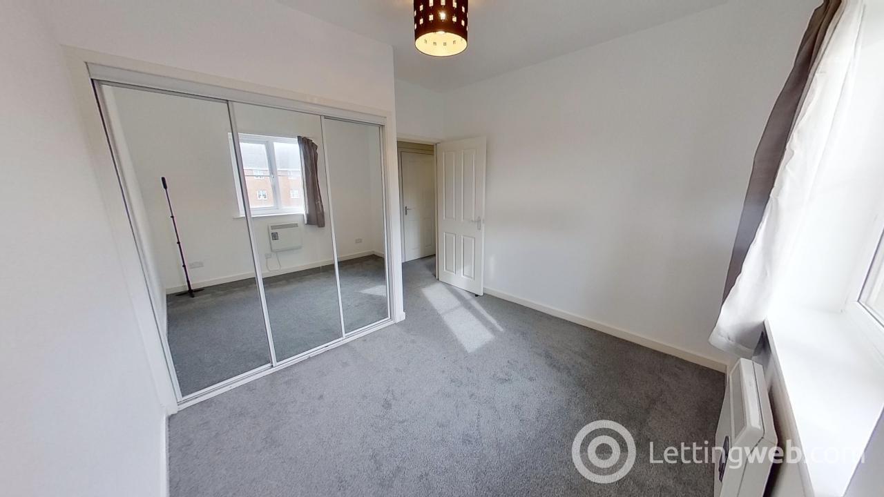 Property to rent in Tullis Gardens, Bridgeton, GLASGOW, G40