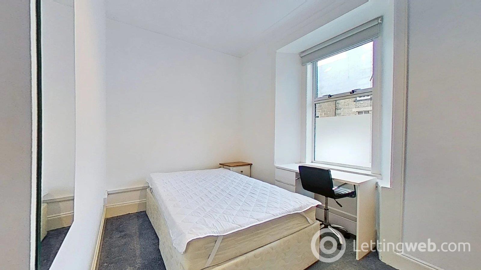Property to rent in Queen Street, Stirling, Stirlingshire, FK8