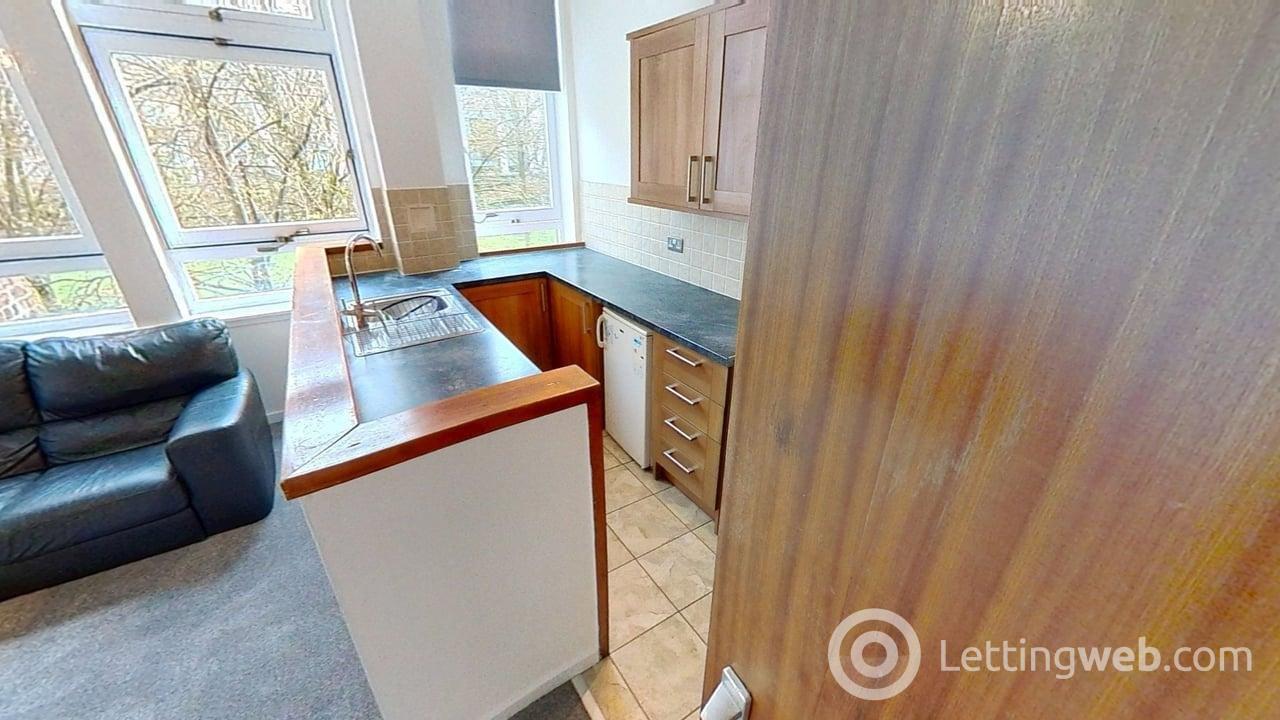 Property to rent in Montrose Street, Glasgow, G1