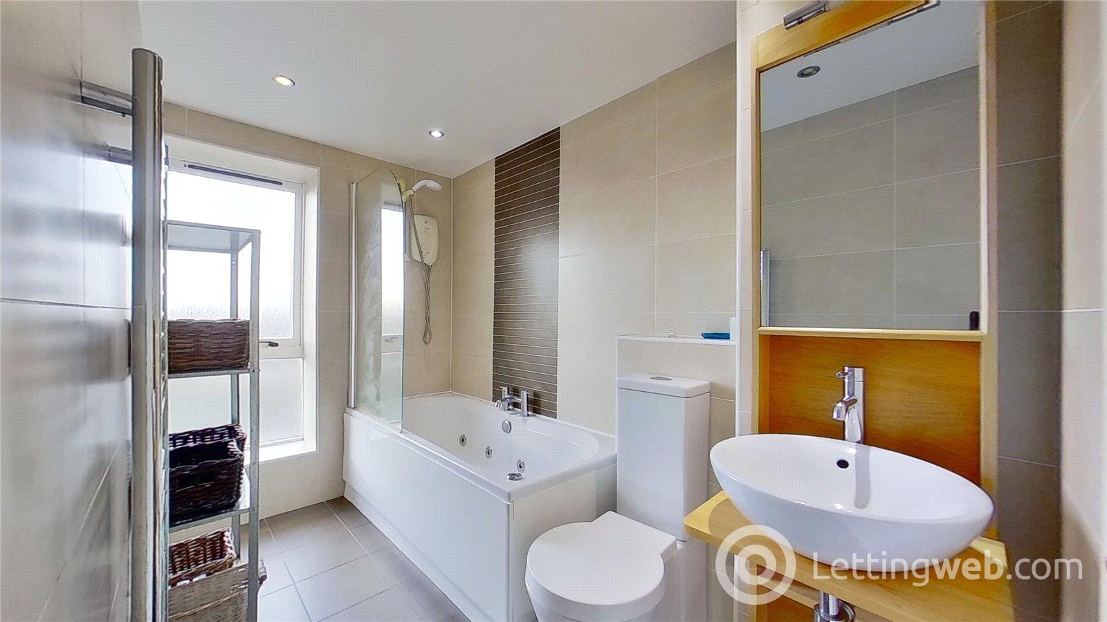 Property to rent in Mavisbank Gardens, Glasgow, G51