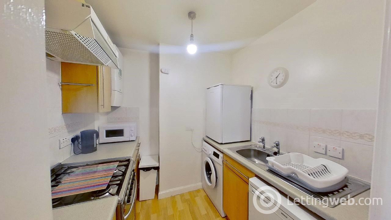 Property to rent in Dumbarton Road, Partick, Glasgow, G11