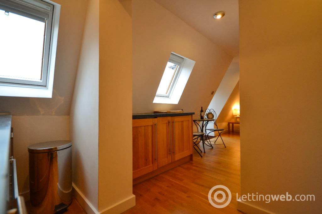 Property to rent in Drummond Street, Central, Edinburgh, EH8 9TT