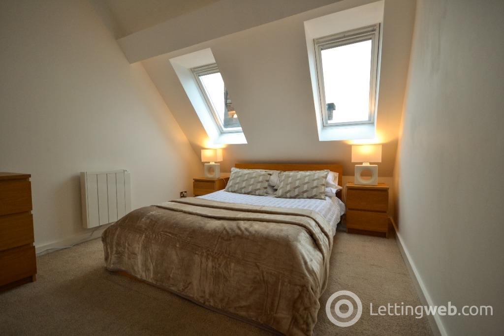 Property to rent in Drummond Street, Central, Edinburgh, EH8 9TT