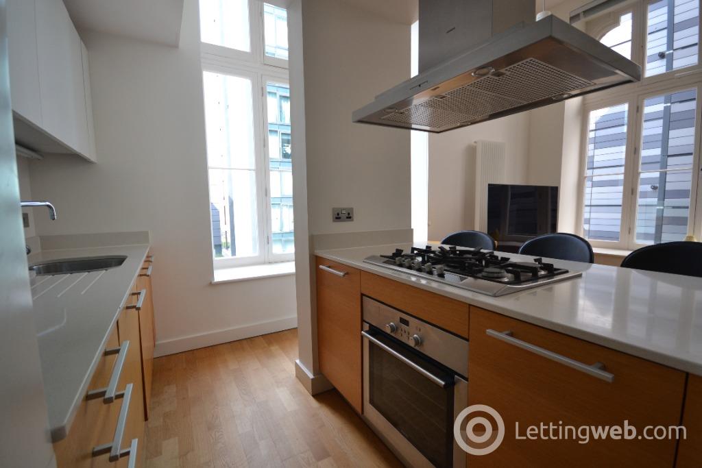 Property to rent in Simpson Loan, Central, Edinburgh, EH3 9GD