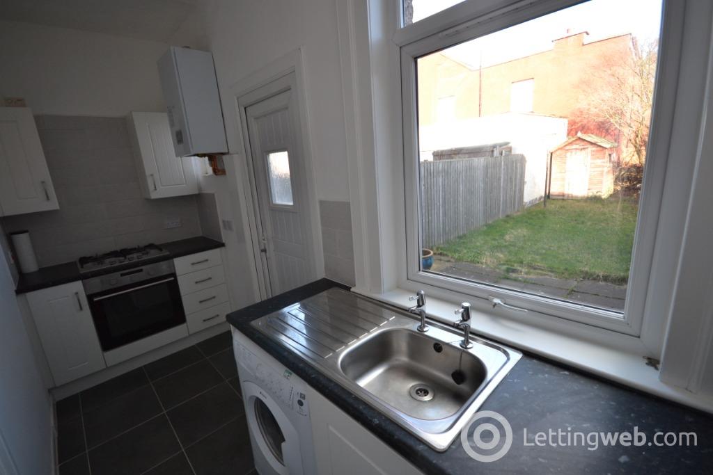 Property to rent in Longstone Avenue, Longstone, Edinburgh, EH14 2AZ