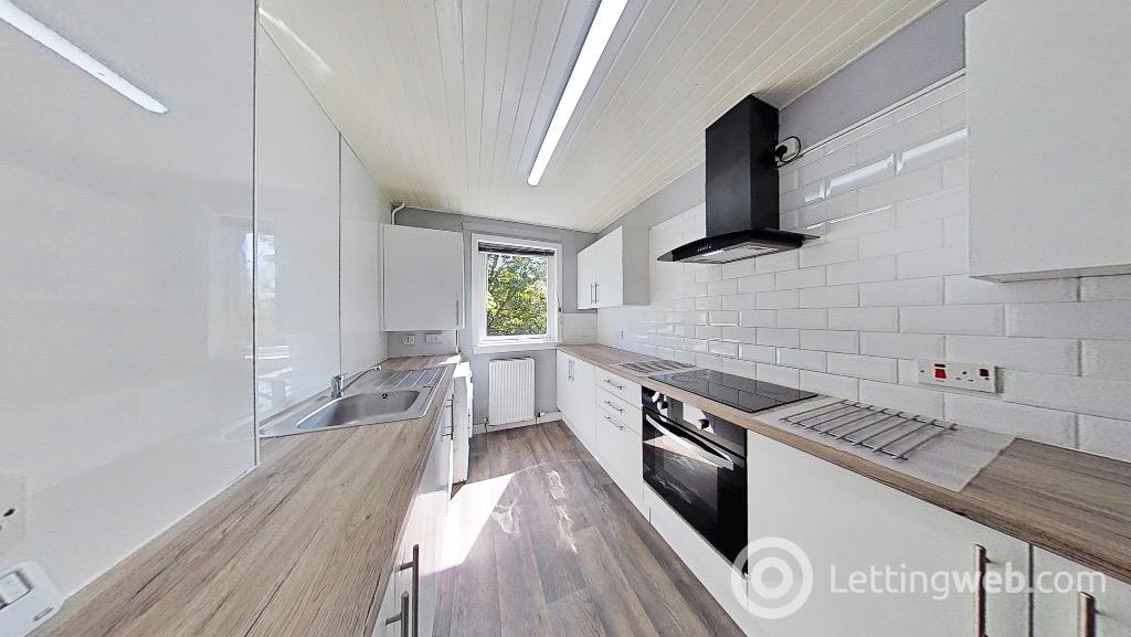 Property to rent in Thurso Crescent, Menzieshill, Dundee, DD2 4AT