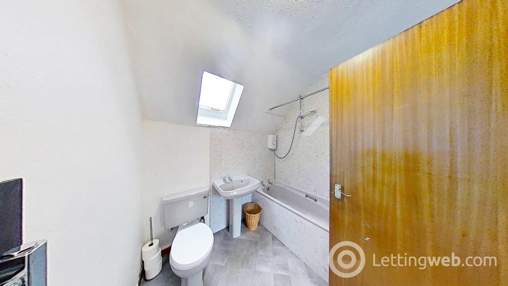 Property to rent in Victoria Road, City Centre, Dundee, DD1 1EL