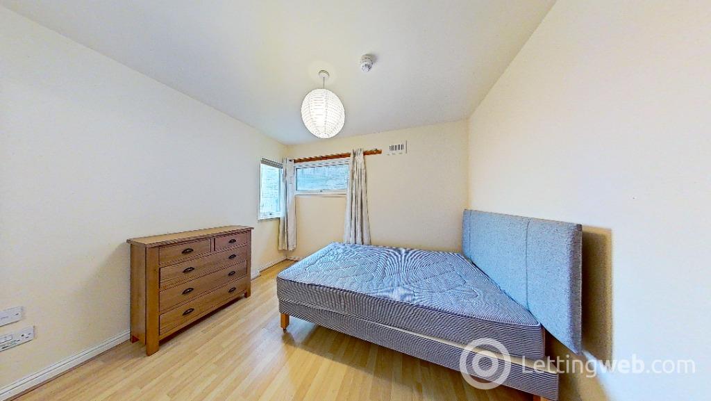 Property to rent in Victoria Road, City Centre, Dundee, DD1 2NY