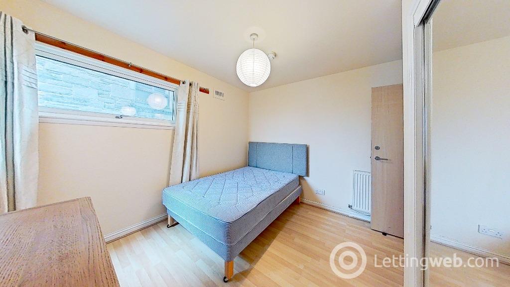 Property to rent in Victoria Road, City Centre, Dundee, DD1 2NY