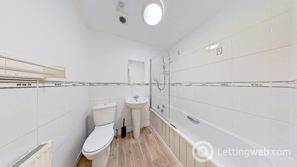 Property to rent in Victoria Road, City Centre, Dundee, DD1 2NY