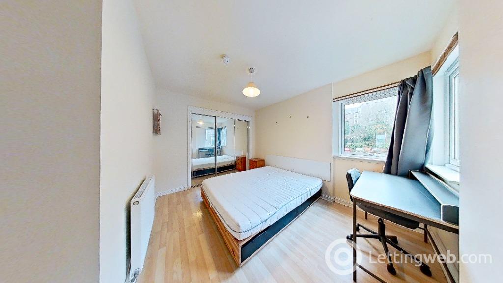 Property to rent in Victoria Road, City Centre, Dundee, DD1 2NY