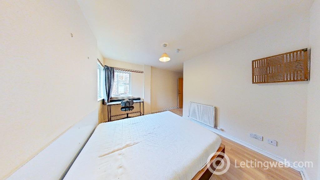 Property to rent in Victoria Road, City Centre, Dundee, DD1 2NY