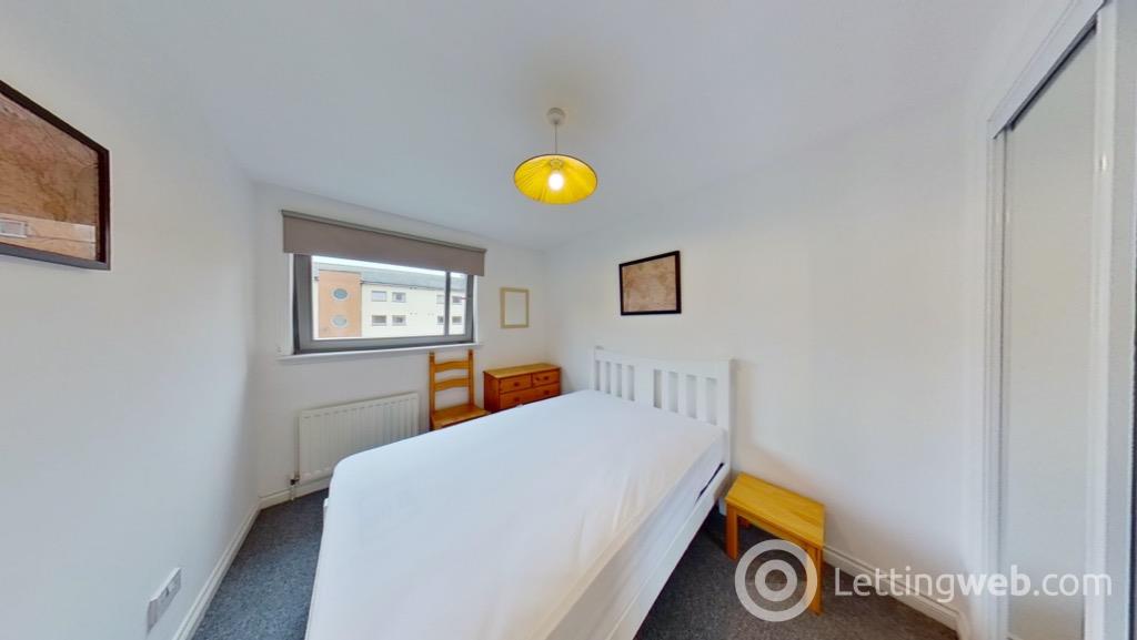 Property to rent in Thorter Neuk, City Quay, Dundee, DD1 3BU