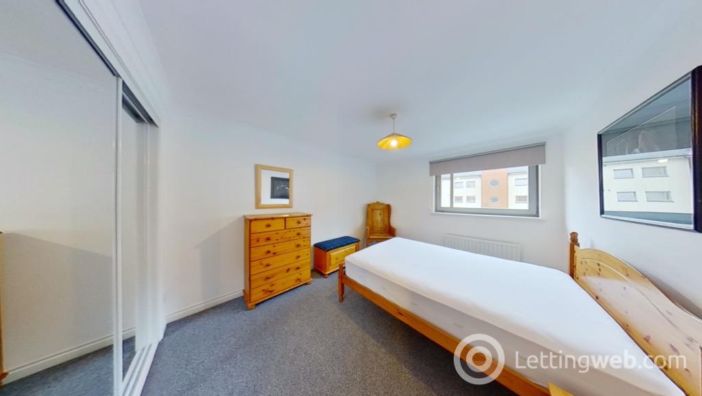 Property to rent in Thorter Neuk, City Quay, Dundee, DD1 3BU