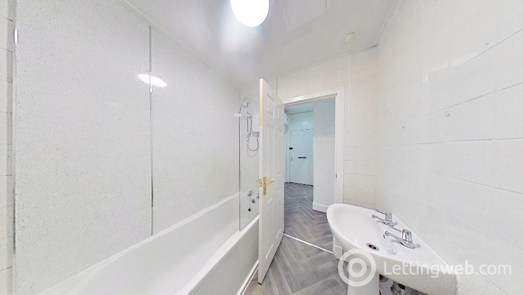 Property to rent in Strathmartine Road, Hilltown, Dundee, DD3 7SD