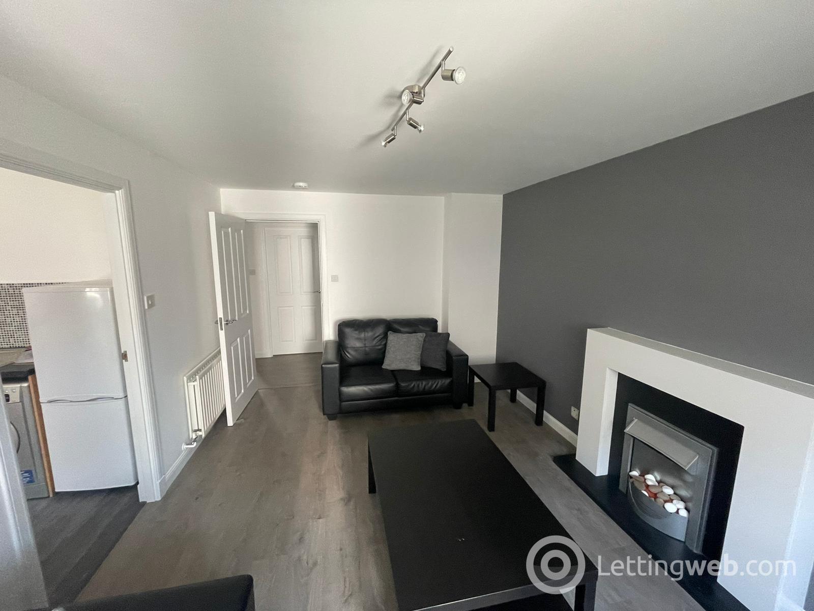 Property to rent in 176B South College Street, Aberdeen, AB11 6LD