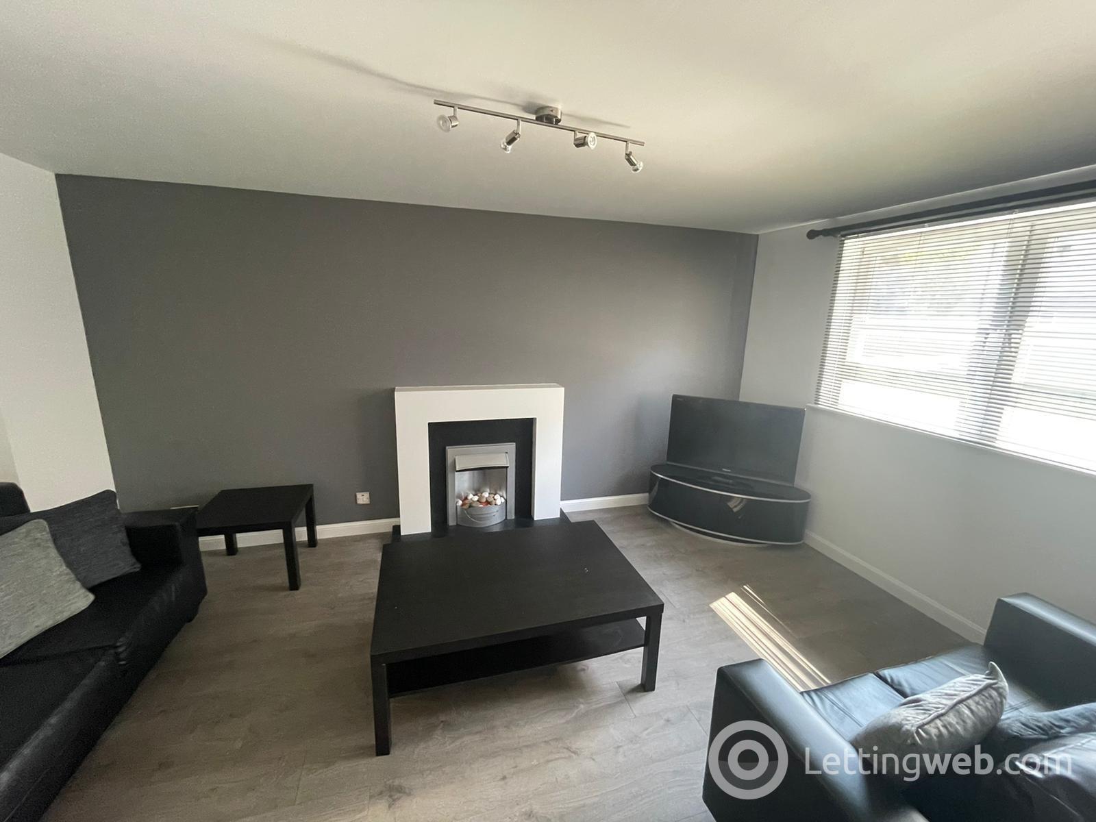 Property to rent in 176B South College Street, Aberdeen, AB11 6LD