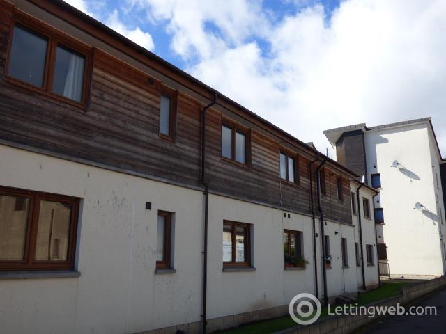 Property to rent in 47 Lochside Road, Forfar