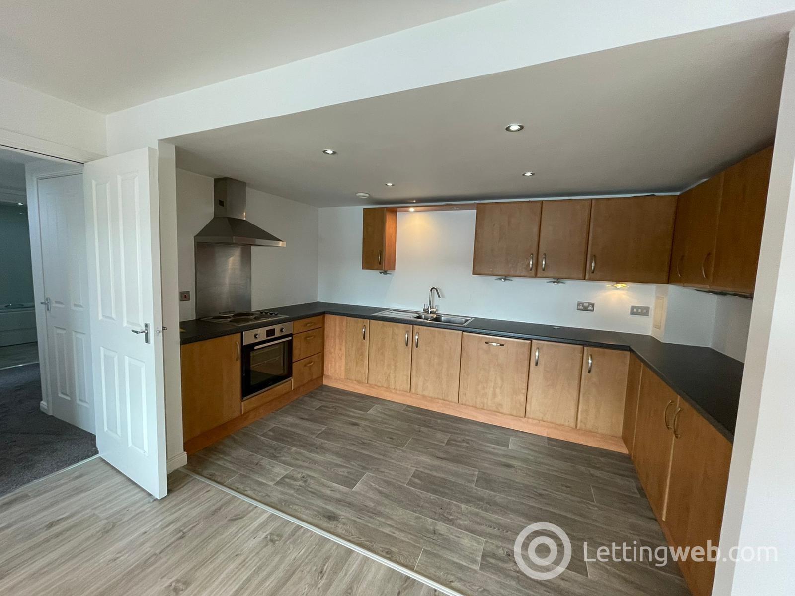 Property to rent in 168 South Victoria Dock Rd, City Quay, Dundee