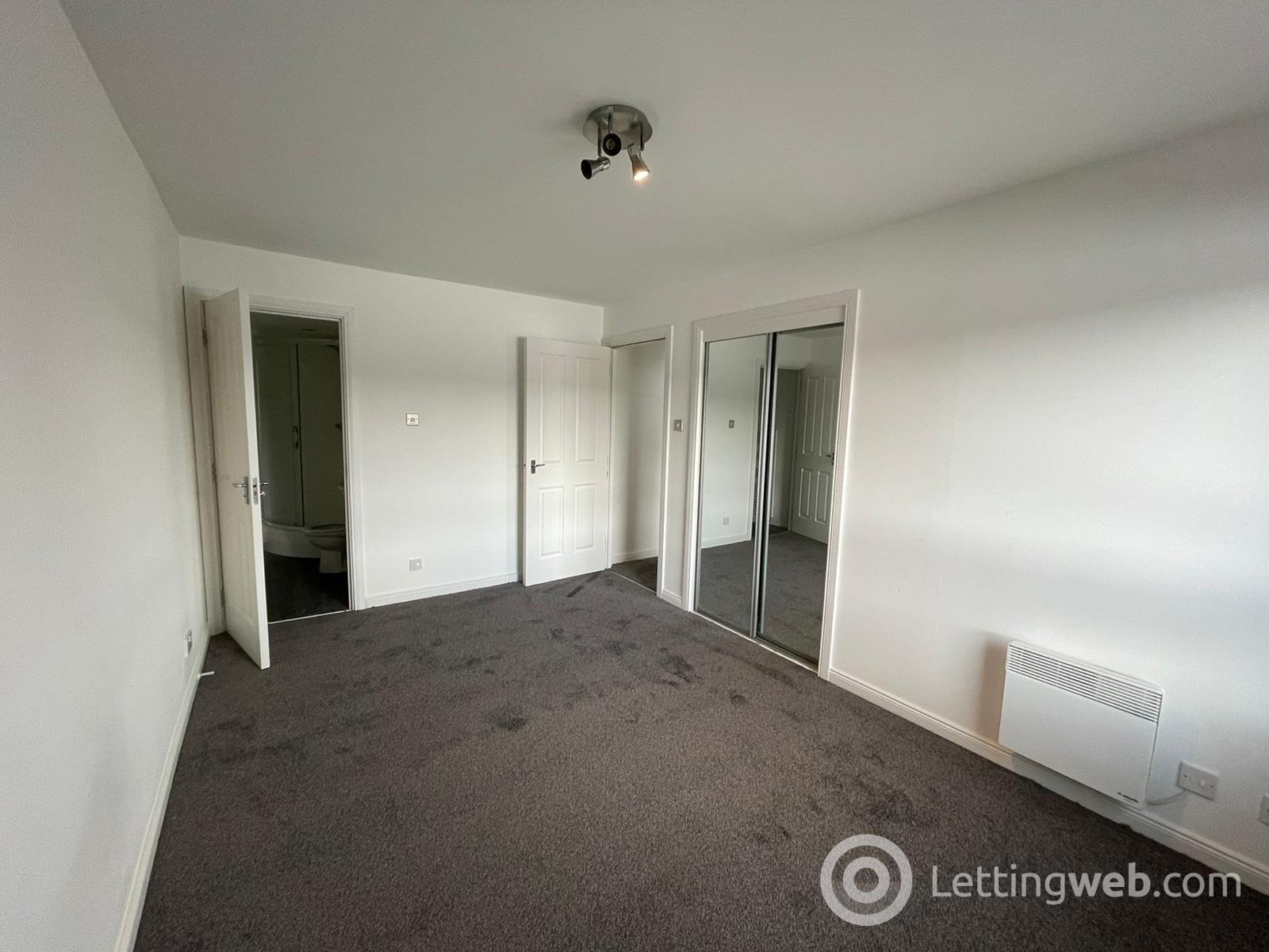 Property to rent in 168 South Victoria Dock Rd, City Quay, Dundee