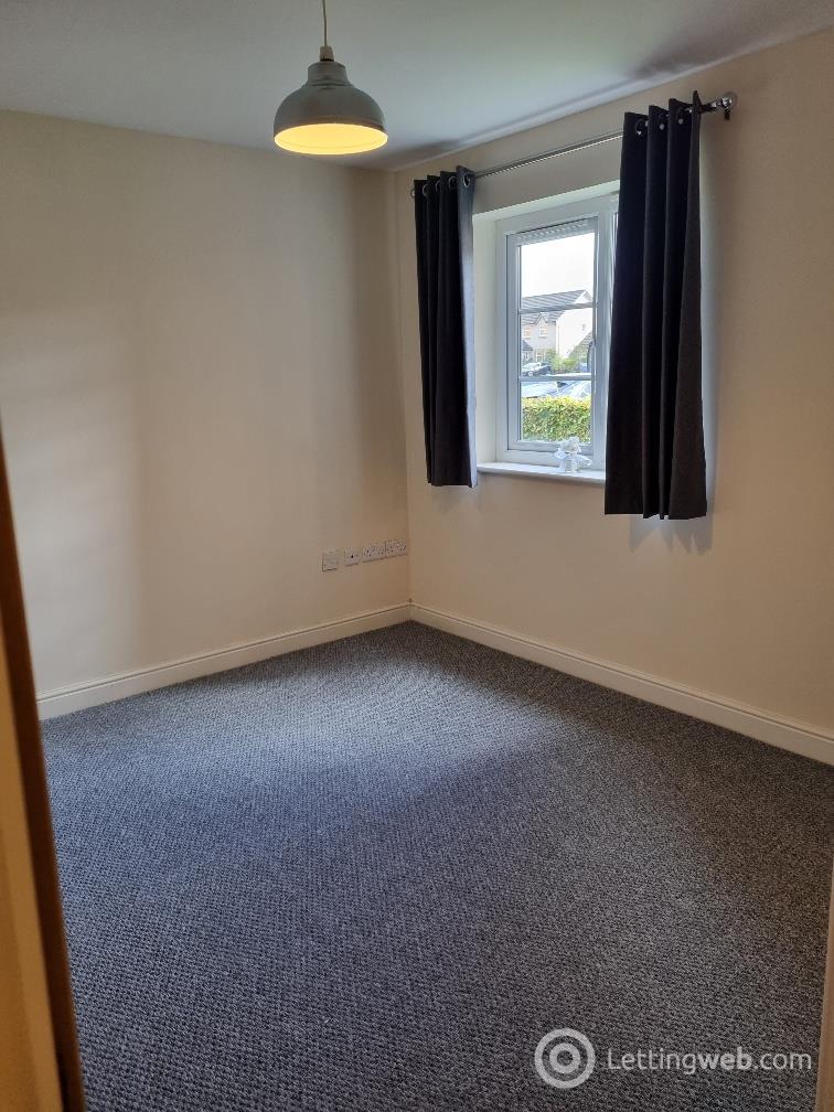 Property to rent in McDonald Crescent