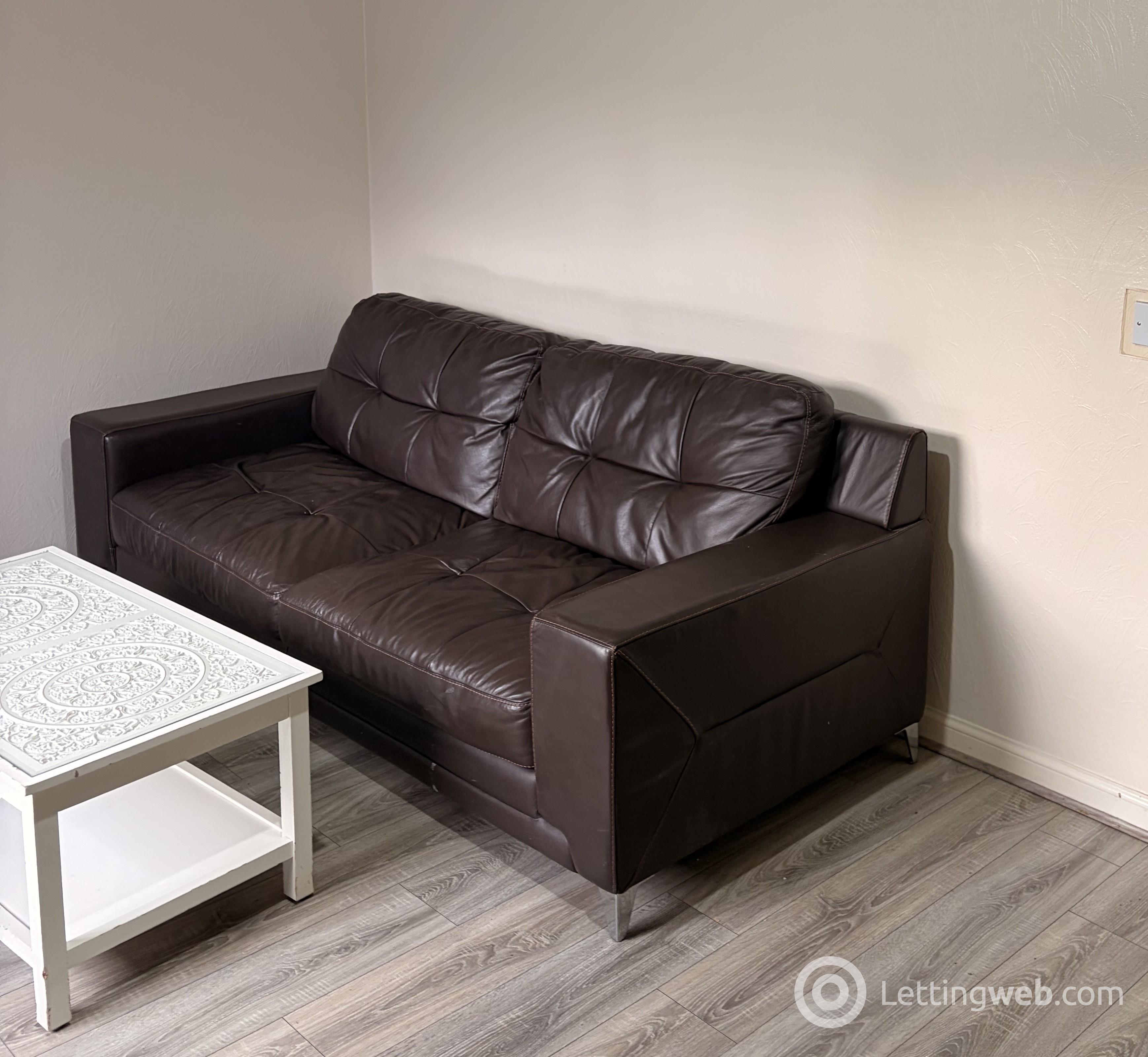 Property to rent in Morvenside EH14