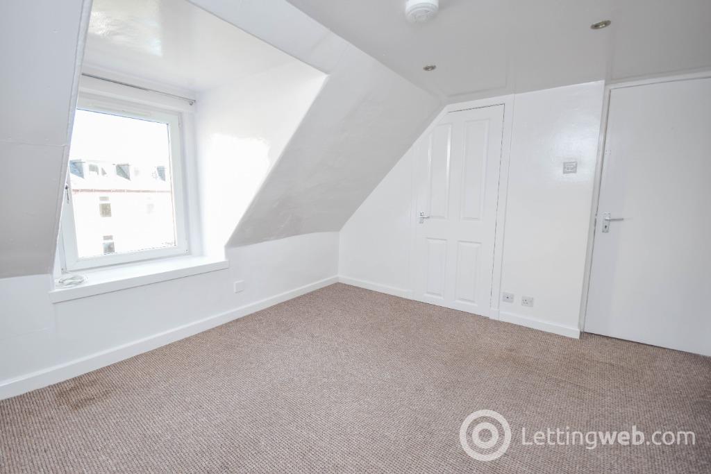 Property to rent in Marketgate, Arbroath, Angus, DD11 1AT