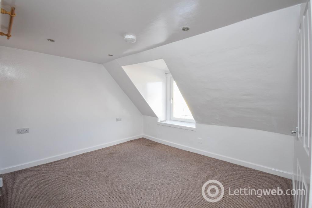 Property to rent in Marketgate, Arbroath, Angus, DD11 1AT