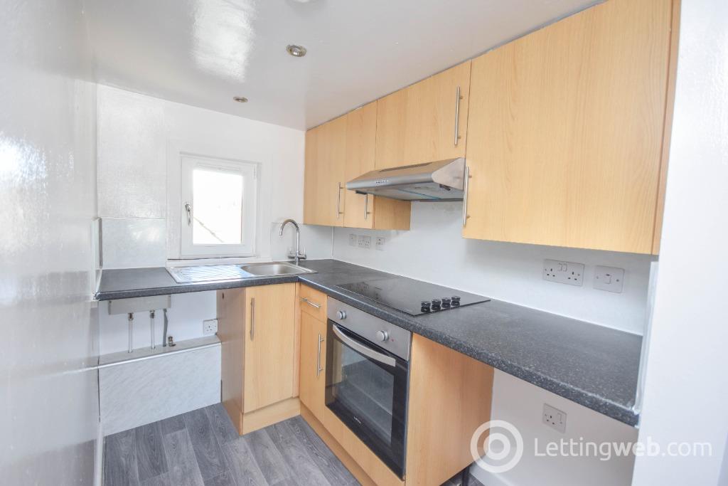 Property to rent in Marketgate, Arbroath, Angus, DD11 1AT