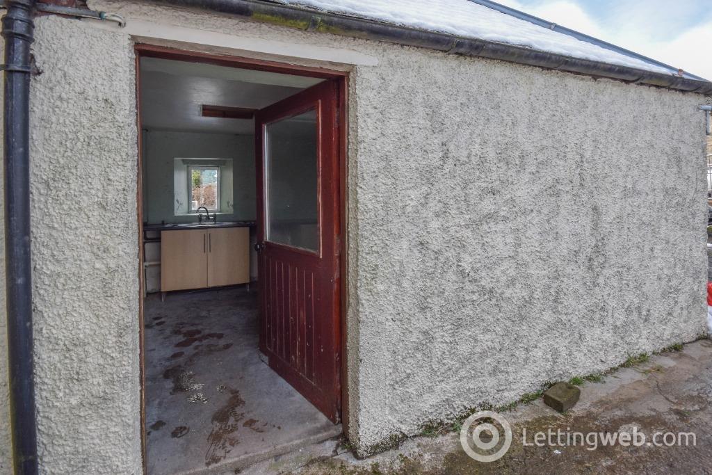 Property to rent in Lintrathen, Kirriemuir, Angus, DD8 5JE