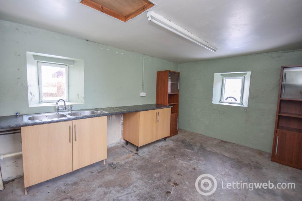 Property to rent in Lintrathen, Kirriemuir, Angus, DD8 5JE