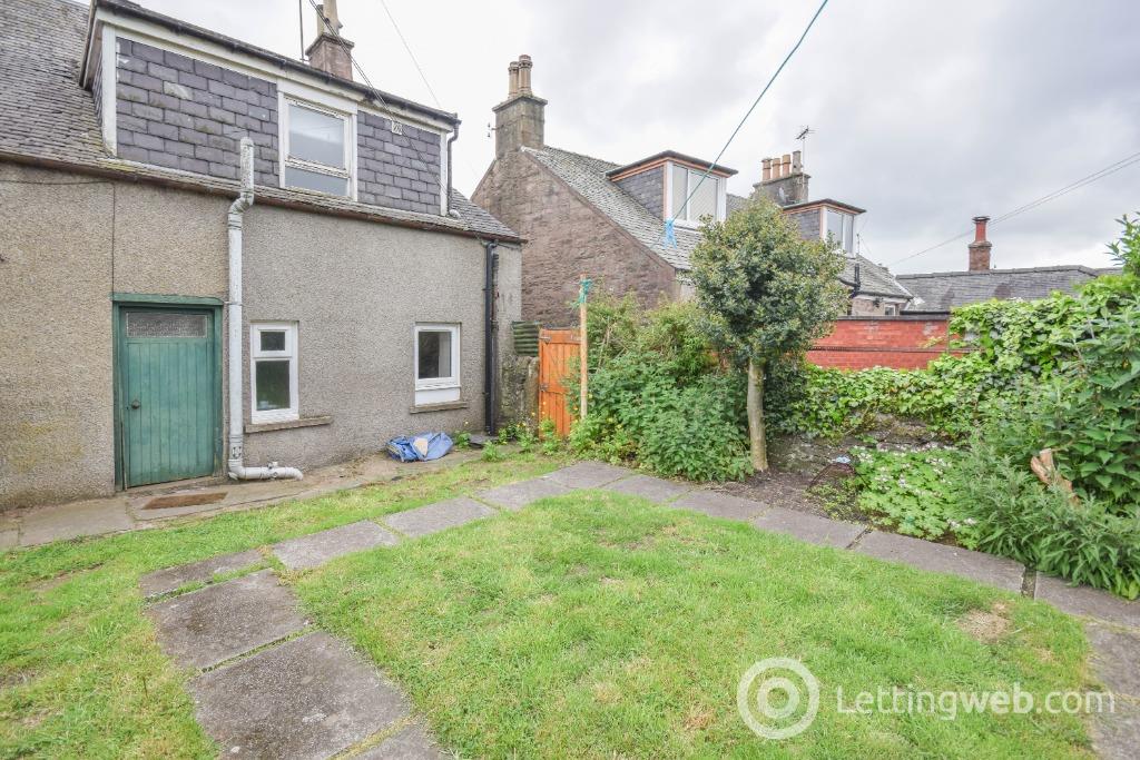 Property to rent in Manor Street, Forfar, Angus, DD8 1BR